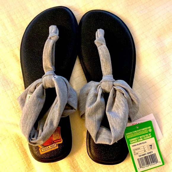 SANUK Yoga Sling “Ella” Sandals in Grey. Women’s size 7, New with Tags - Picture 2 of 13